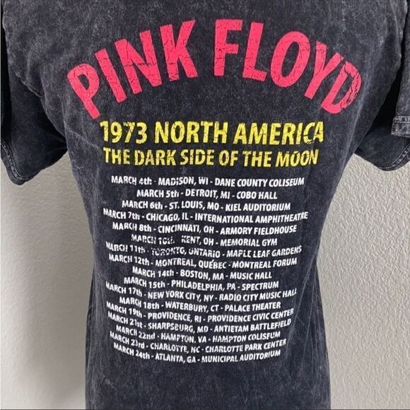 Pink Floyd Unisex Acid Wash Band Tour Shirt - Picture 5 of 8